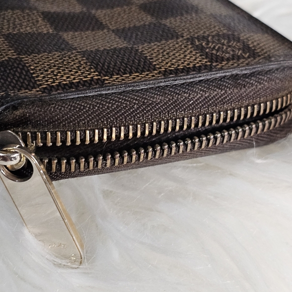 LOUIS VUITTON WALLET BUNDLE - Picture 7 of 16